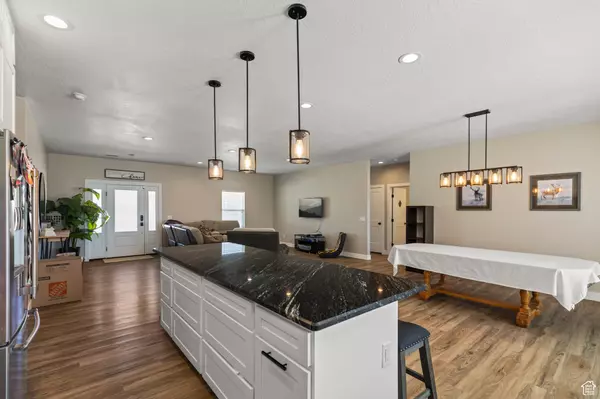 Loa, UT 84747,1218 E HIGHLINE RD