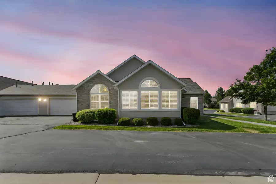 3211 S ABBEY GLEN WAY WAY #B, West Valley City, UT 84128