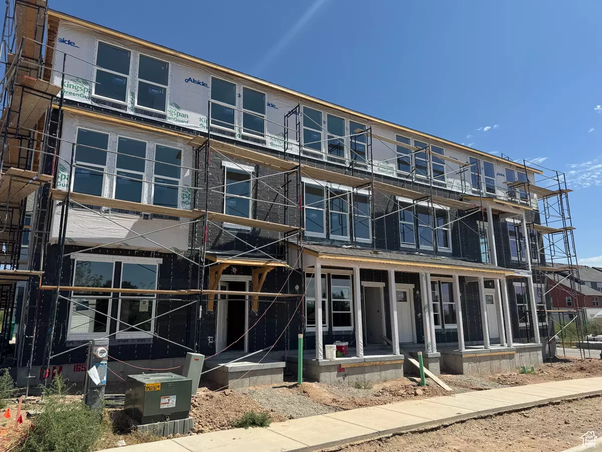 Layton, UT 84041,1459 N 1875 W #166