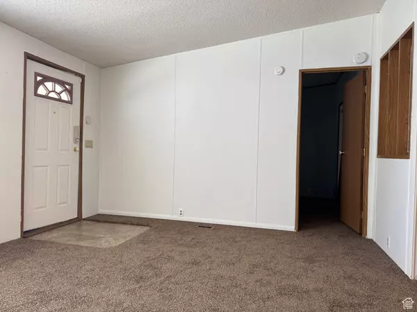 Provo, UT 84606,1212 S 1060 E