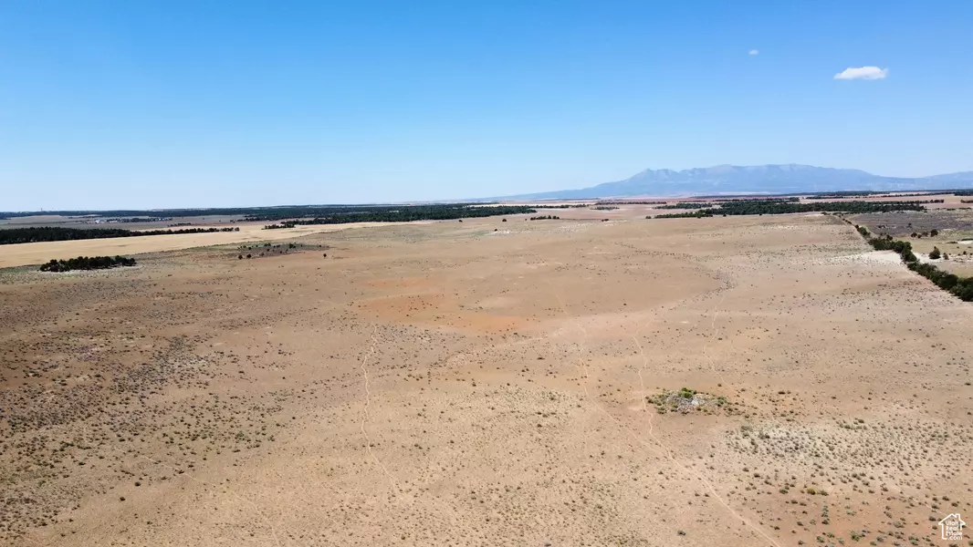 1000 N COUNTY RD 314, Monticello, UT 84535