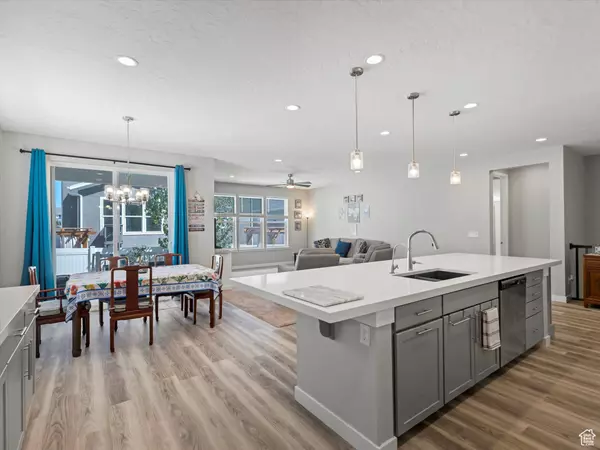 Herriman, UT 84096,6342 W ELK REFUGE WAY