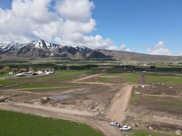 850 N 73 W #60, Mendon, UT 84325
