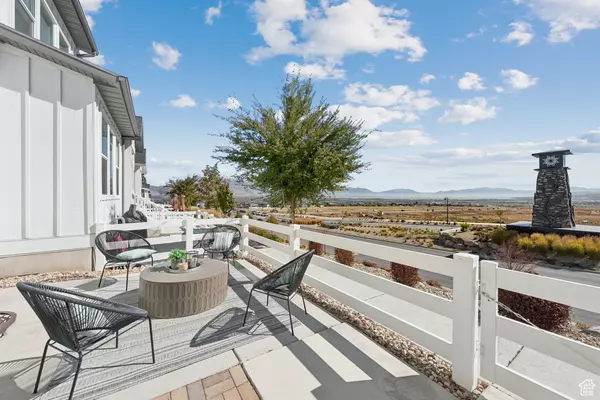 Saratoga Springs, UT 84045,937 W SUNSPEAR DR S