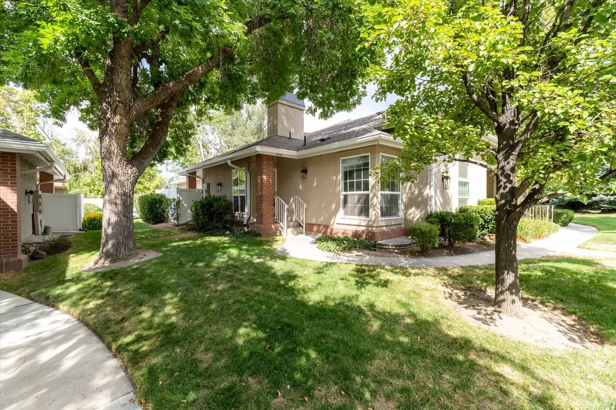 Midvale, UT 84047,888 E 6895 S