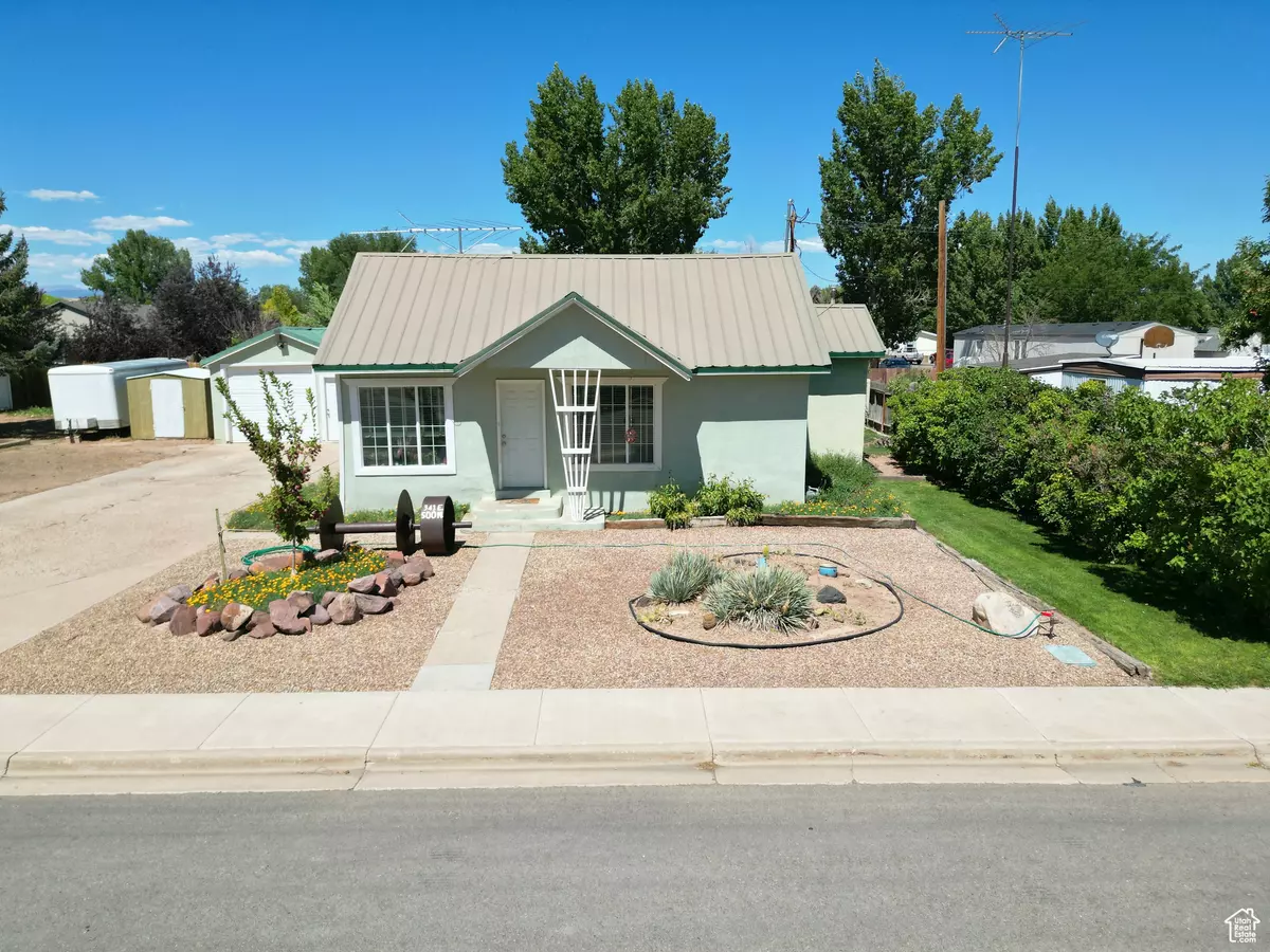 Roosevelt, UT 84066,341 E 500 N