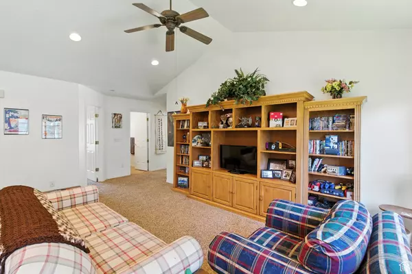 Provo, UT 84604,932 N 1760 W