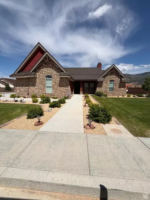 Cedar City, UT 84720,865 S CLIFFS DR