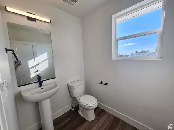 Taylor, UT 84401,1777 S 3875 W #231