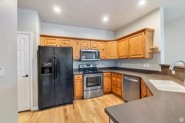 Pleasant Grove, UT 84062,1470 W 50 N