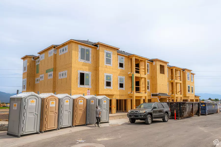 12778 S PINNACLE PEAK LN #F301, Herriman, UT 84096