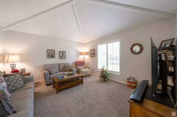 Cottonwood Heights, UT 84121,1895 E 7160 S