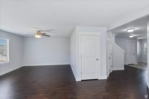 Saratoga Springs, UT 84045,3549 S HARRIER DR