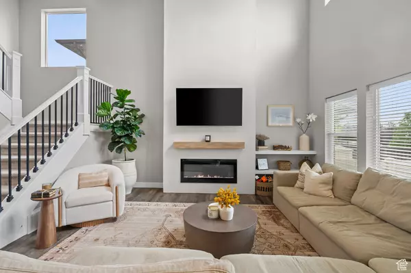 Layton, UT 84040,222 S DERRAH DR