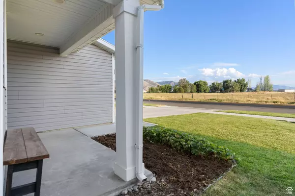 Logan, UT 84321,1527 W 2200 S