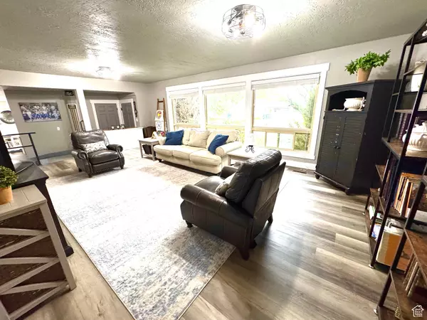 Logan, UT 84321,528 N 1420 E