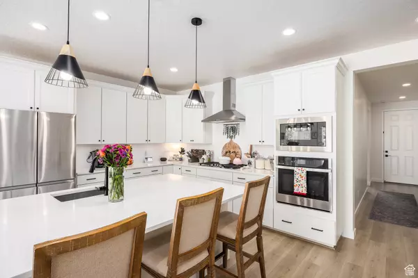 Eagle Mountain, UT 84005,1074 E BLAZING SUN DR. N #326