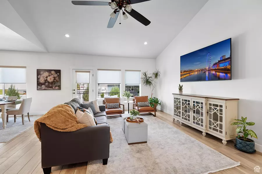 3727 S LARKSPUR CIR E, Saratoga Springs, UT 84045