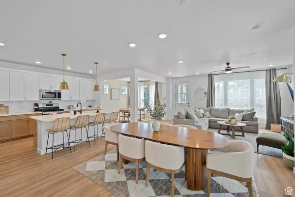 South Jordan, UT 84009,6782 W LEANDER DR