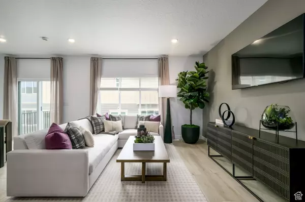 Saratoga Springs, UT 84045,1549 W CHARMER LN #1448