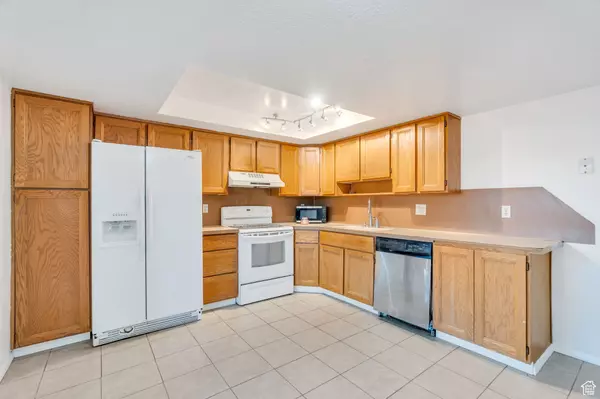 Roy, UT 84067,3692 W 4625 S