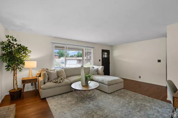 Bountiful, UT 84010,771 E 1825 S