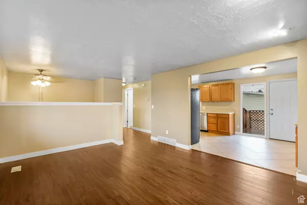 West Jordan, UT 84084,6622 S GEORGIA DR