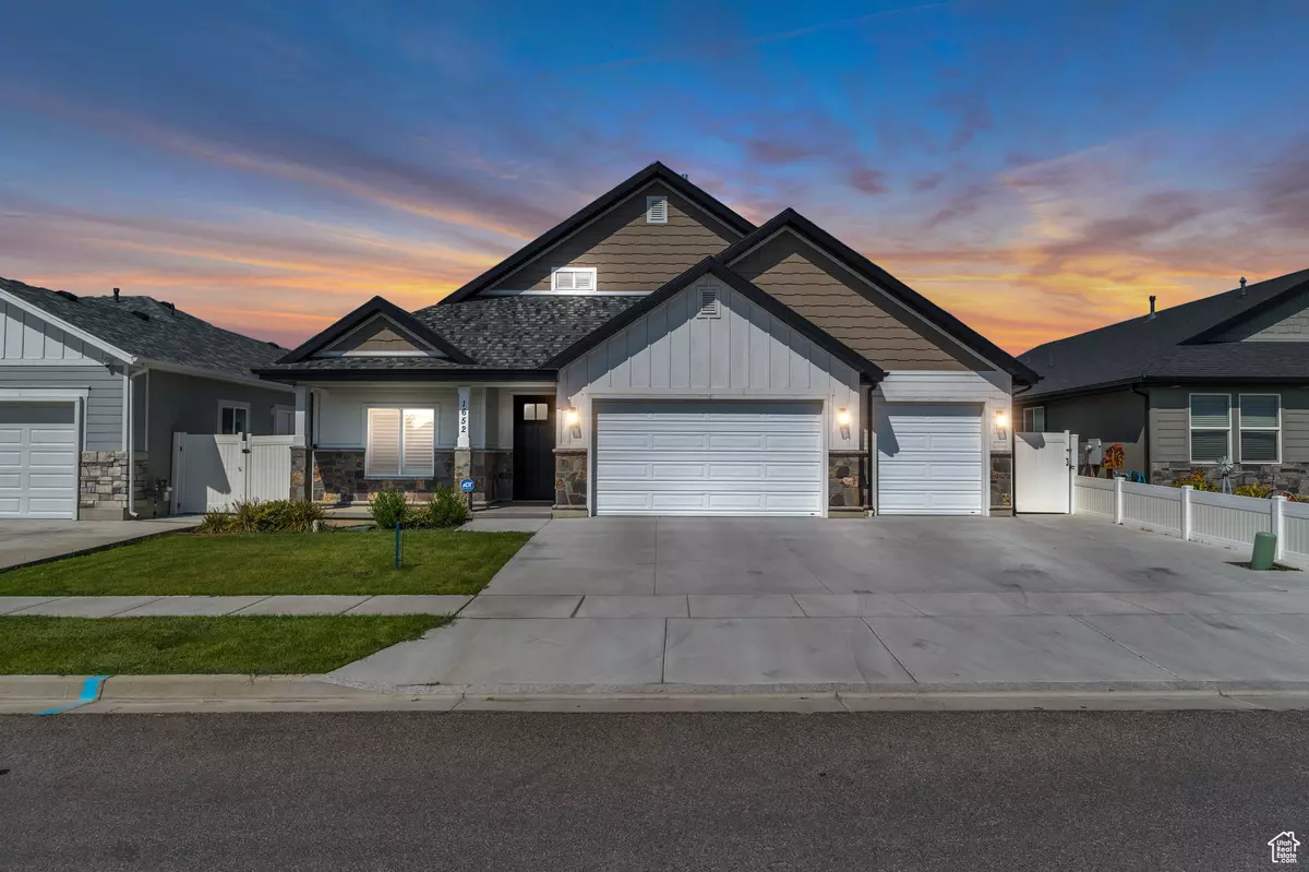 Clinton, UT 84015,1652 W 560 N