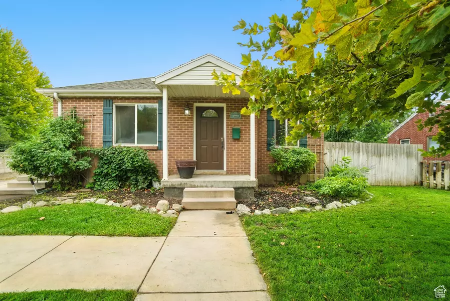 93 W 700 N, Bountiful, UT 84010
