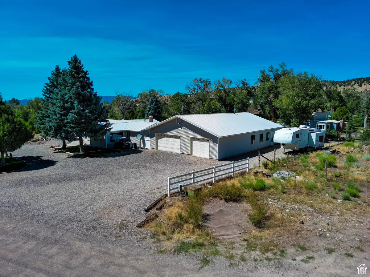 Beaver, UT 84713,2373 E 190 NAVAJO TRL N
