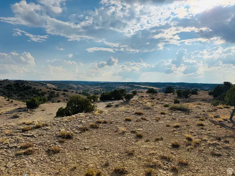 18989 W FAWN CV #301, Duchesne, UT 84021