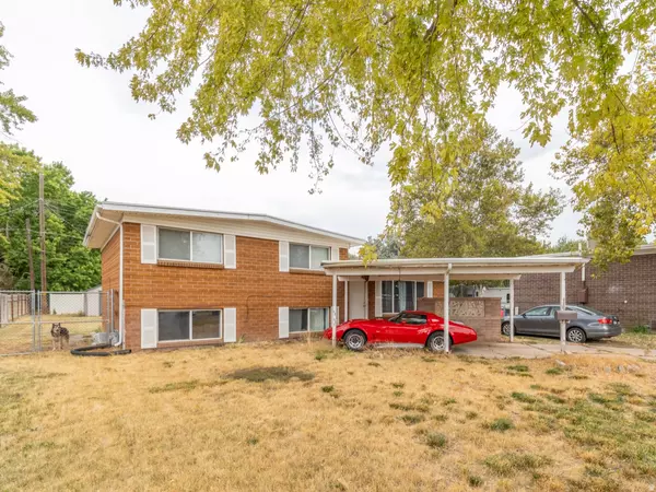 Roy, UT 84067,5810 S 2550 W