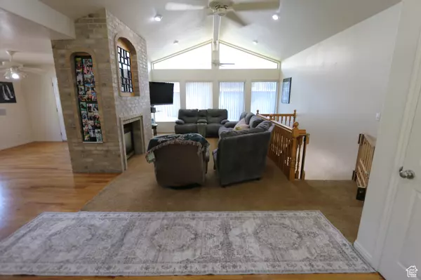 Provo, UT 84606,2131 S MOUNTAIN VISTA LN