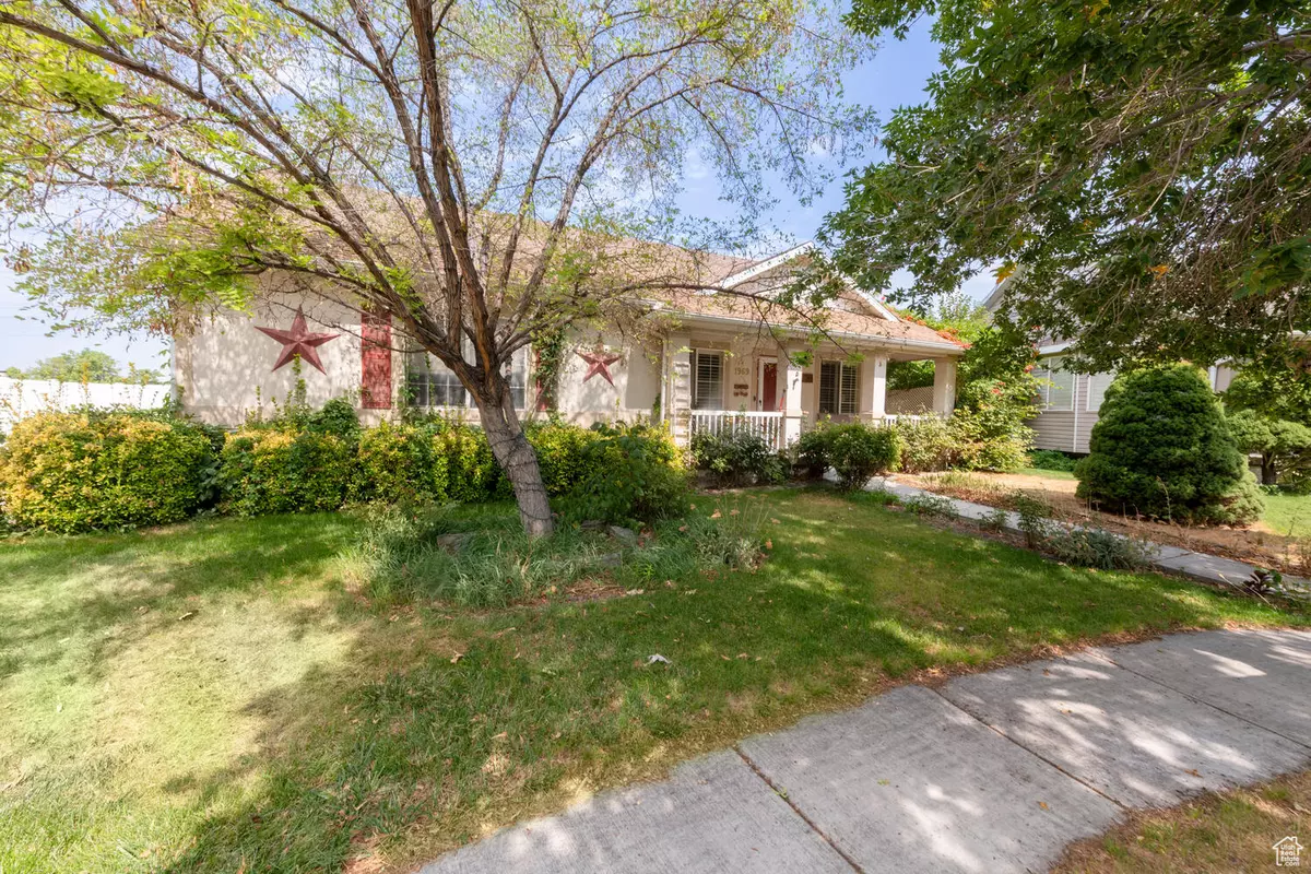 Tooele, UT 84074,1969 N 270 W