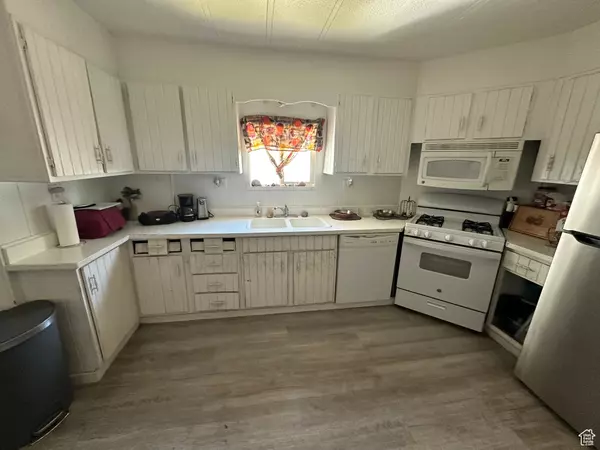 Myton, UT 84052,470 E MAIN ST