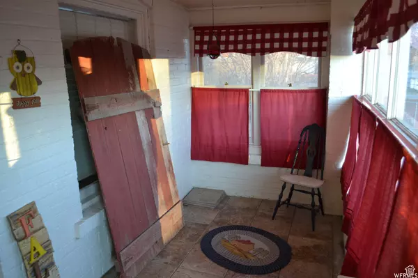 Richfield, UT 84701,245 E 300 N