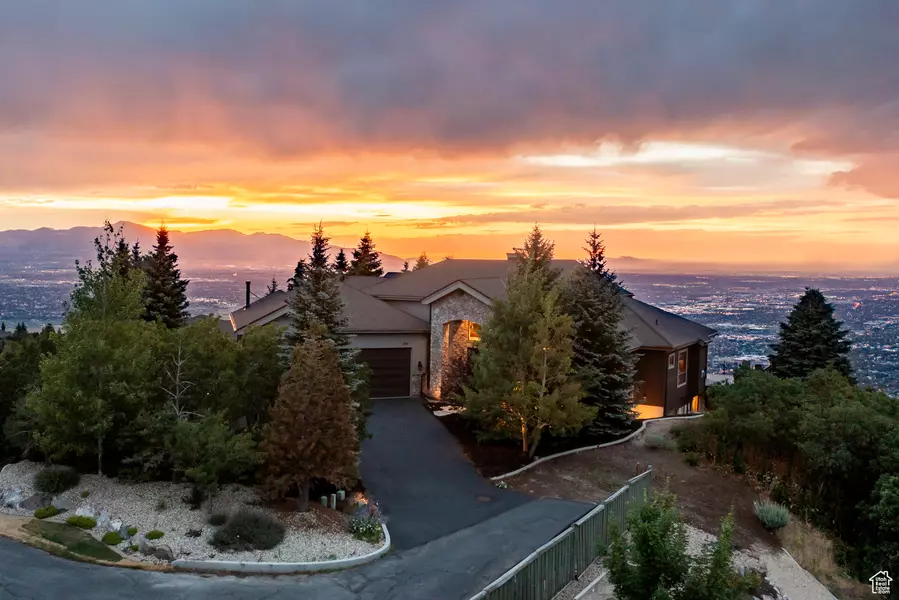 1459 E MEADOW BLUFF LN, Draper, UT 84020