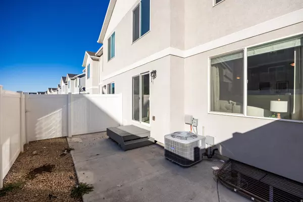 Herriman, UT 84096,14948 S MESSI ST