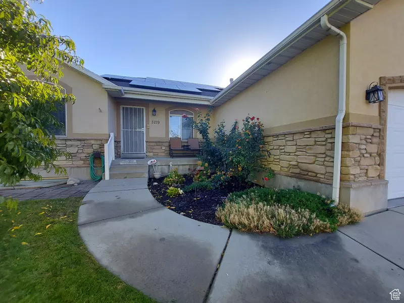 3219 S HUNTER FARM WAY, West Valley City, UT 84128