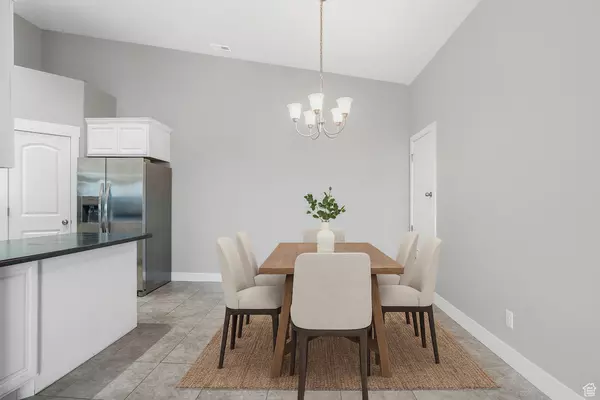 Saratoga Springs, UT 84045,1987 N CREST RD W ##12