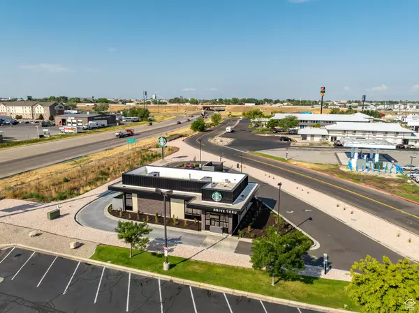 2087 S 1100 W, West Haven, UT 84401