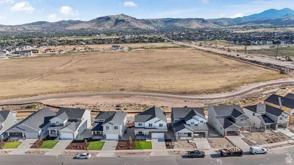 Herriman, UT 84096,6333 W BUTTE COUNTY DR #445