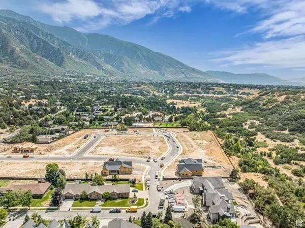 Sandy, UT 84092,2966 E 10232 S #20