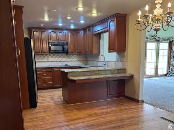 Tremonton, UT 84337,221 E 800 N