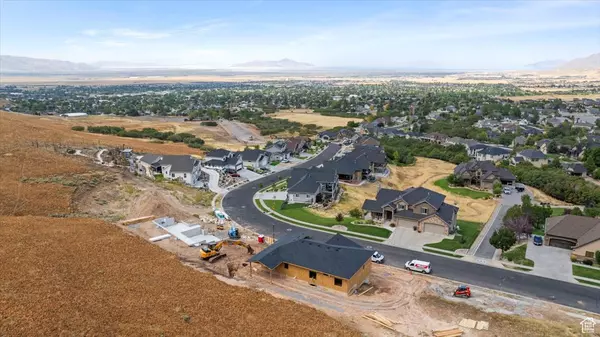 Tooele, UT 84074,714 OAKRIDGE DR #608