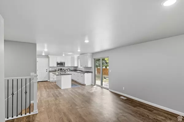 Spanish Fork, UT 84660,886 S 1240 E