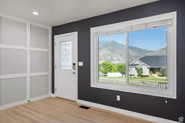 South Weber, UT 84405,8129 S CEDAR CIRCLE CIR E