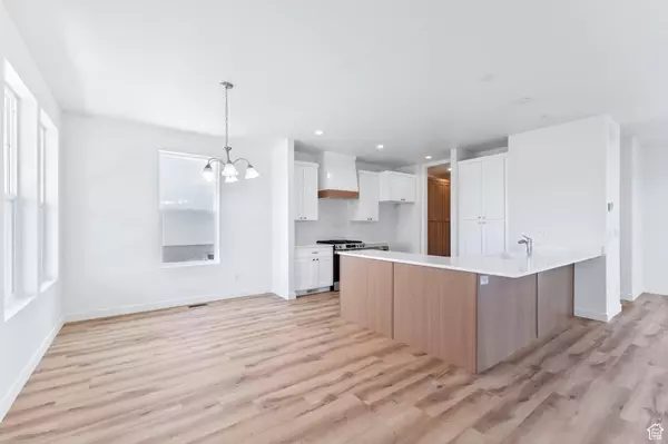 West Jordan, UT 84081,7106 W 7800 S #250