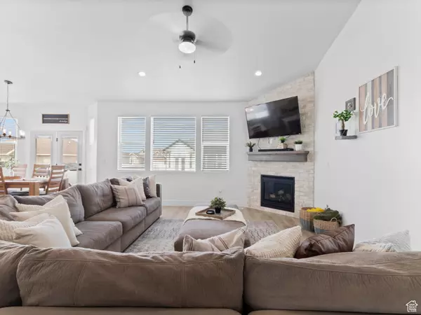 Stansbury Park, UT 84074,293 E BEDFORD DR