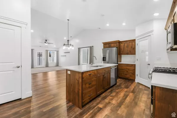 Logan, UT 84341,230 W 1550 N #102
